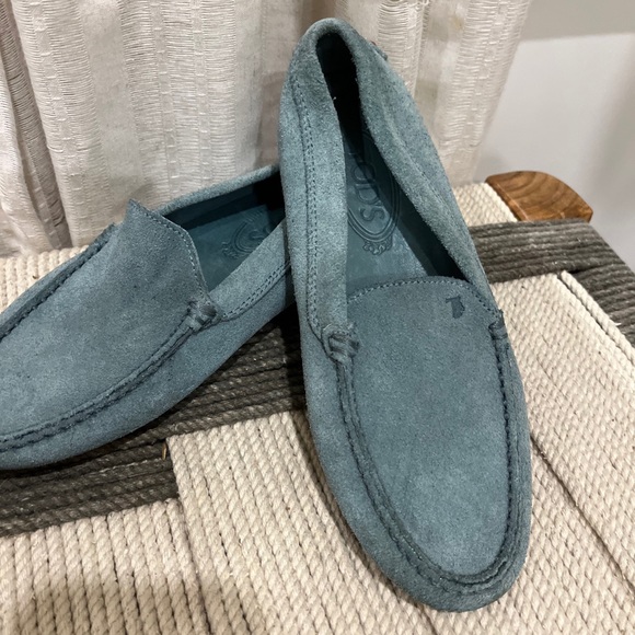 Tods Women’s Loafer Moccasins Driving Moc Teal Turquoise Suede 6.5 Designer - Picture 8 of 9